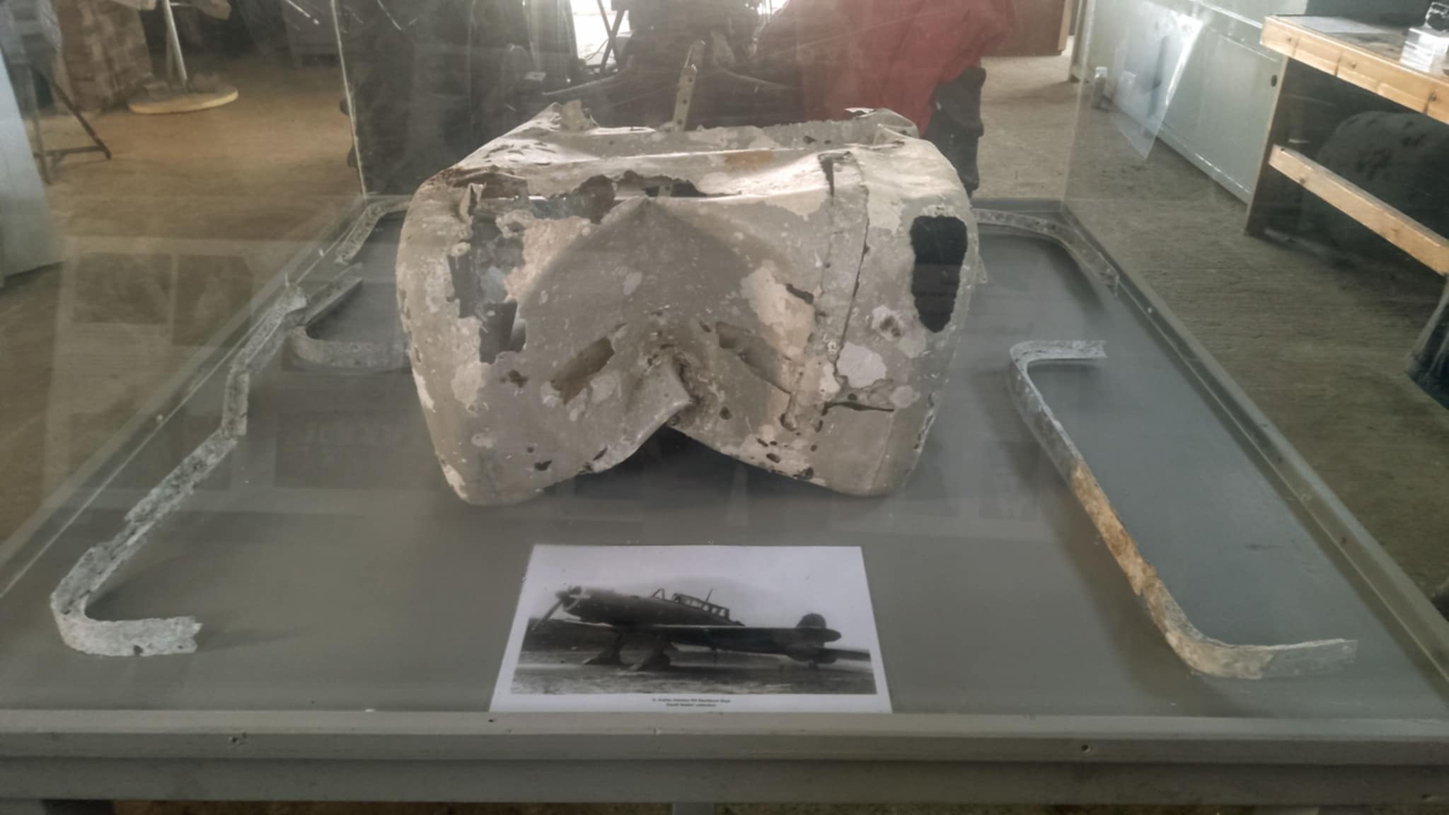 Fuel tank from a Skua